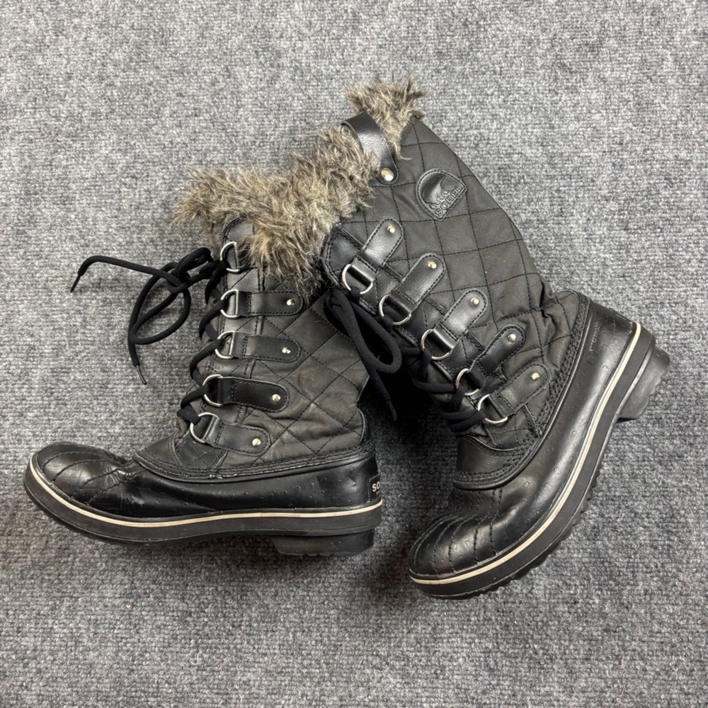 SOREL Women’s Waterproof Tofino II Rubber Snow Boots Black w/Fur size: 7